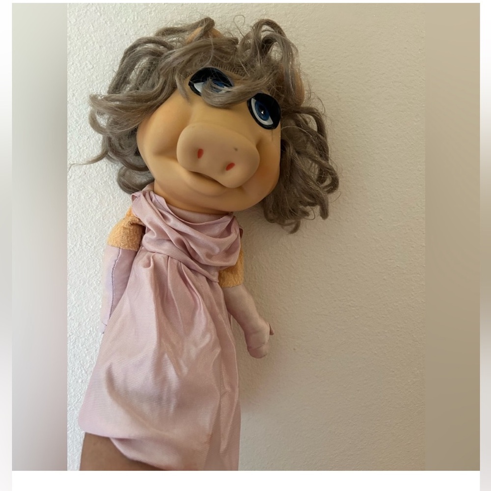 Vintage Miss Piggy Hand Puppet